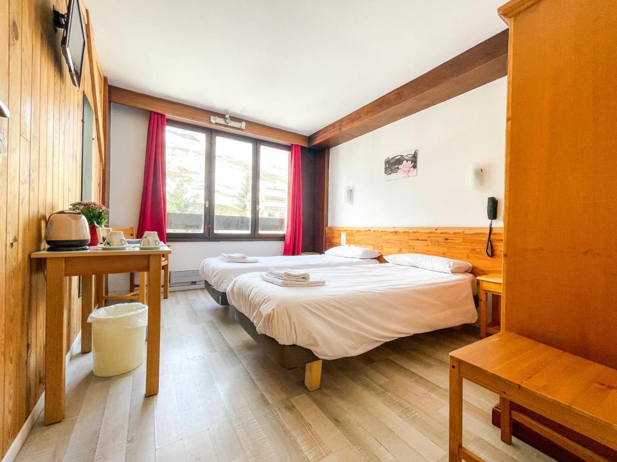Atmosphere Hotel Les Deux Alpes Exterior photo