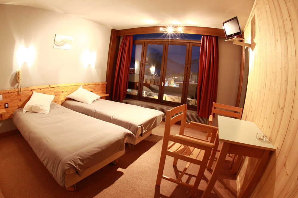 Atmosphere Hotel Les Deux Alpes Exterior photo